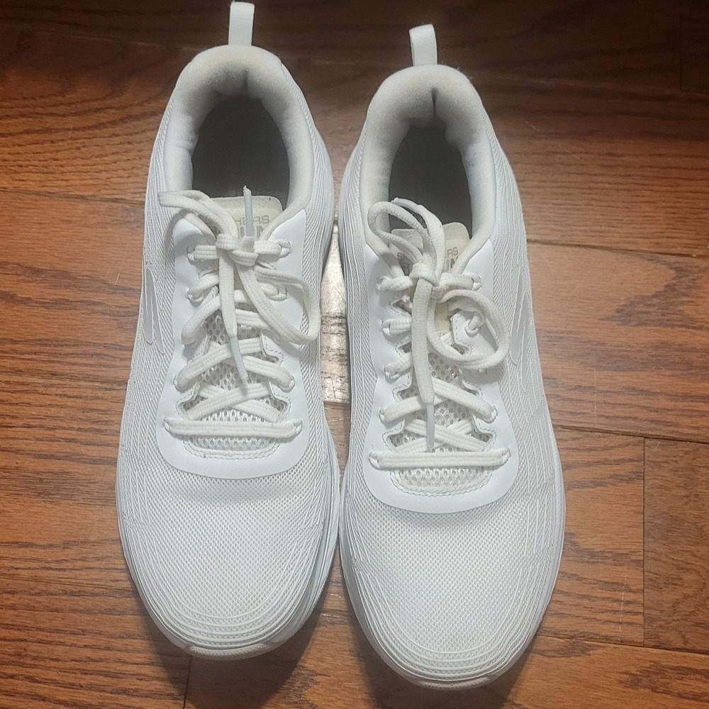 Skechers Women GoRun Sneaker Size 10 White Lace Up Running Shoes